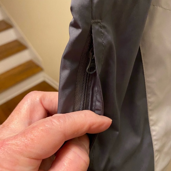 Men’s Auburn University Pull Over - Picture 8 of 8